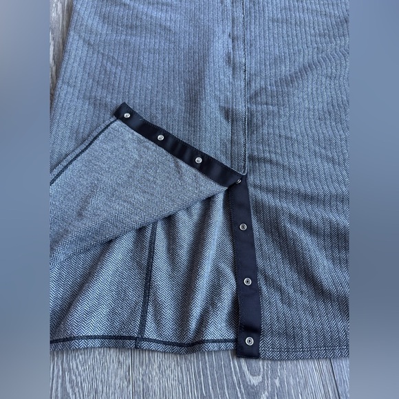 Lululemon Vinyasa Scarf in Black Herringbone - Picture 10 of 10